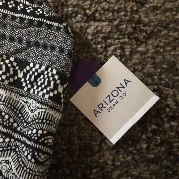 ROMPER - Picture 2 of 4